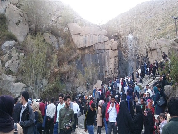 استقبال گردشگران نوروزی از گنجنامه همدان+ عکس