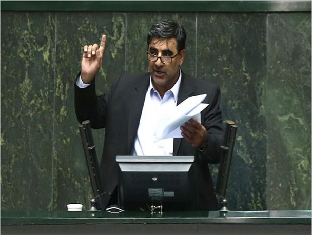 کم کاری دولت در سیل اخیر محرز است/ مسئولان قوه مجریه و ستاد بحران کشور از مردم ایران عذرخواهی کنند
