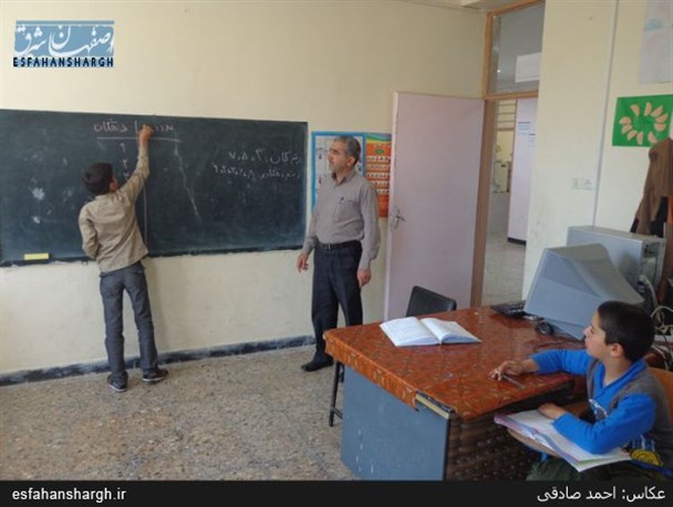 ۴۵ کیلومتر پای پیاده تا دیدار فرشته های کوچک سرزمین هزار چشمه