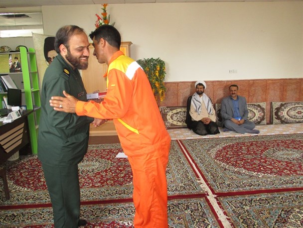 رزمندگان جبهه اقتصاد مقاومتی در کلات تقدیر شدند