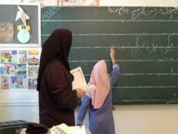 "میم" مثل معلم، " ز "مثل زندگی صد هزار تومانی!/ فداکارانی که به سختی گذران زندگی می کنند
