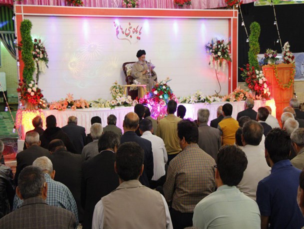مراسم جشن میلاد علمدار کربلا در آباده برگزار شد