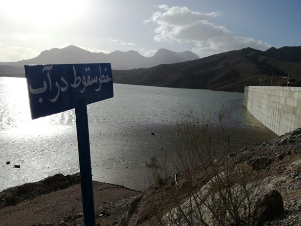 غرق شدن فرد 34 ساله در سد چشمه عاشق