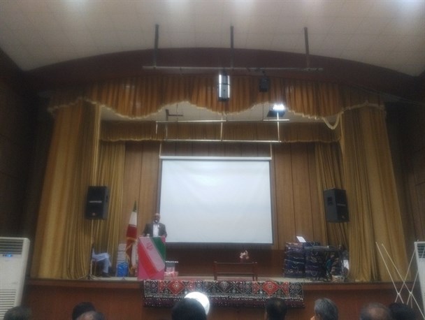 کارگران پیشانی عرصه تولید و رونق کشور/اشغال 700 فرصت شغلی توسط اتباع بیگانه در سراوان