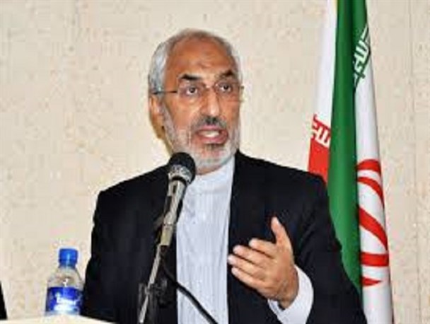صرفا نامگذاریِ یک هفته، نمی تواند مبین شان و مقام معلم در جامعه باشد