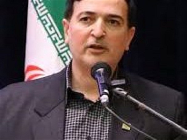 دانشگاه باید به بنگاه علمی اقتصادی تبدیل شود/ شیوه آموزشی موجود برای دانشگاه رقابتی کارساز نیست