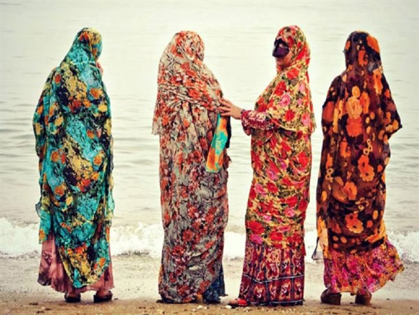 احیای پوشش سنتی هرمزگان یا پنهان شدن در پس پرده بومی گرایی؟!
