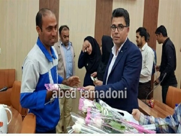 شهردار اهرم از کارگران شهرداری تقدیر کرد+ تصاویر