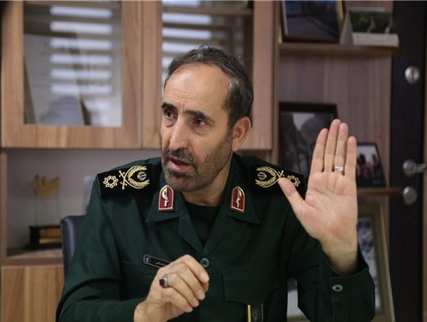 شهدا از احوال ادامه دهندگان راهشان آگاهند