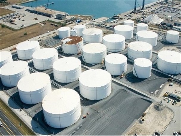 آغاز کاهش تولید نفت در آذربایجان