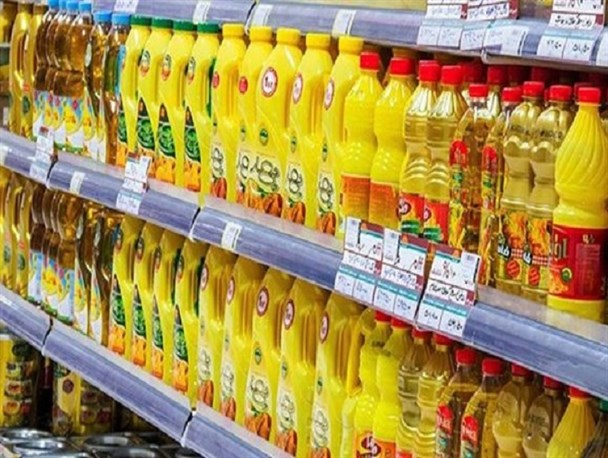 قفسه‌های خالی از روغن در فروشگاه‌های سی‌سخت/ شرکت "طبیعت" به تنهایی پاسخگوی نیاز بازار نیست