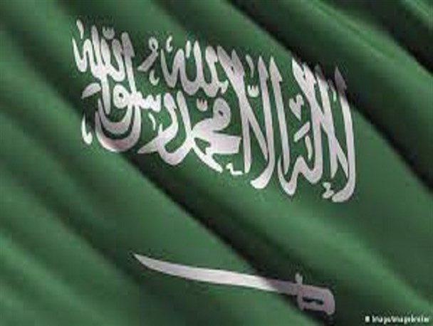 ترکی الفیصل: آمریکا پشت ما را خالی کرد