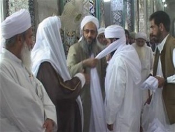 برگزاری مراسم دستاربندی طلاب اهل سنت شهرستان کنارک