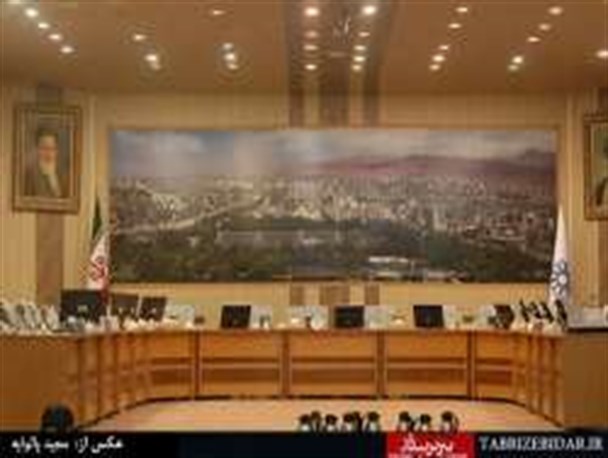 میزبان ها نبودند میهمان هایی هم که آمدند، برگشتند