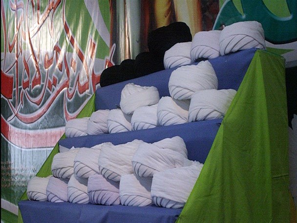 آیین عمامه گذاری طلاب حوزه علمیه بناب برگزار می شود