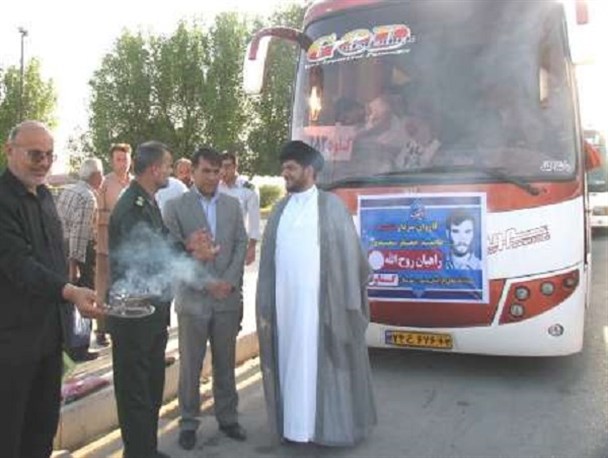 کاروان عاشقان روح الله از شهرستان گناوه اعزام شد