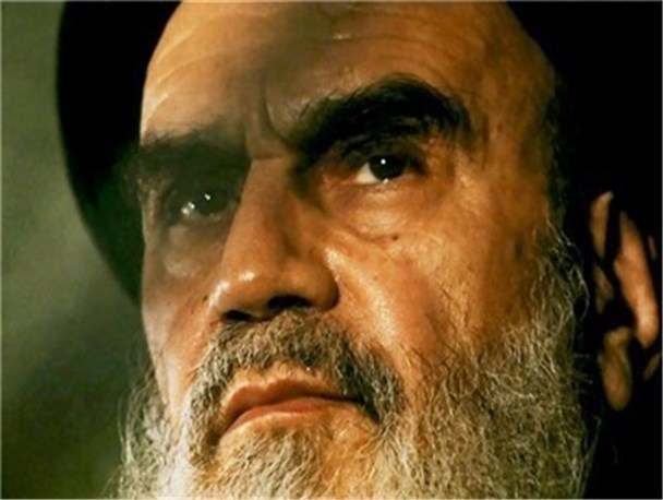خون شهدای قیام ۱۵ خرداد بود که شالوده‌ی نظام شاهنشاهی را در هم پیچید
