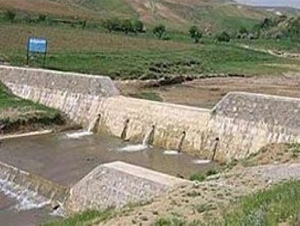 دو پروژه بزرگ آبخیزداری در تنگستان اجرا شد