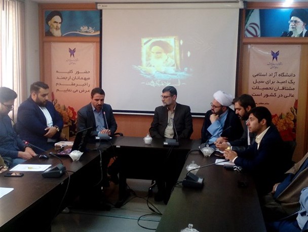 گزارش تصویری/نشست مطالبه‌گرایانه در دانشگاه آزاد مشهد