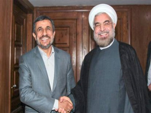 هرچه فریاد دارید بر سر احمدی نژاد بکشید