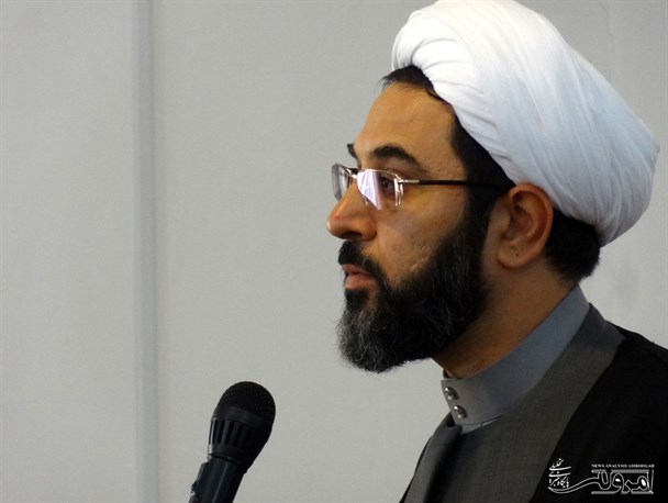 سپاه پاسداران انقلاب اسلامی نقش بسزایی در ایجاد امنیت کشور دارد