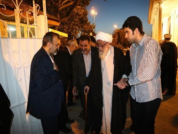 تحقق اقتصاد مقاومتی جزو اولویت‌های مهم دولت است/ رقابت‌های سیاسی در آستانه انتخابات نباید موجب تخریب دولت شود