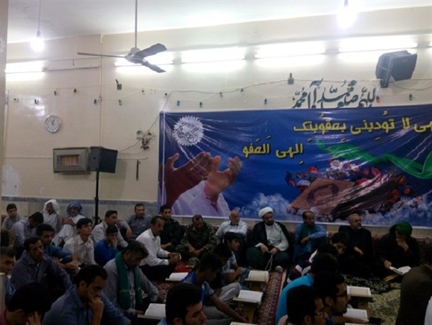 محفل انس با قرآن کریم در شوش برگزار شد