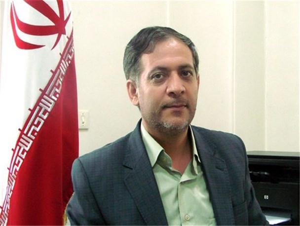 بهره‌برداری کتابخانه شهدای گمنام شهر رزن در هفته کتاب/چهار مدرسه در شهرستان رزن به کمک بنیاد برکت ساخته می‌شود
