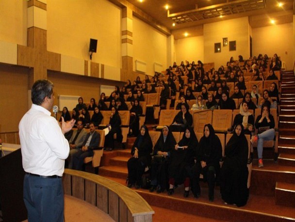 همایش انگیزشی “یک پله تا اوج” در کردکوی برگزار شد+تصاویر