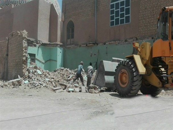 به آبروی تفت چوب حراج نزنید!