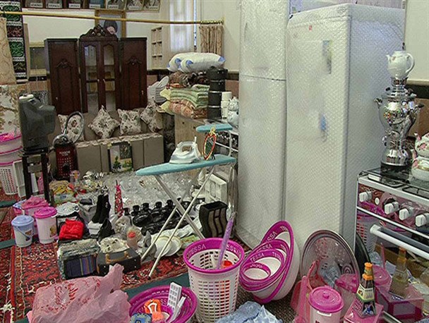 تدوین طرح تهیه جهیزیه کم‌هزینه توسط دفتر آستان قدس یزد/ تاکنون قریب به 7 هزارنفر کد خادمیاری دریافت کردند