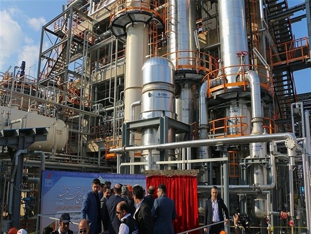 انتظار 14 ساله برای تکمیل تنها واحد صنعتی تولیدکننده کود اوره در شمالغرب/ خبری از بهره برداری تا 1400 نیست!