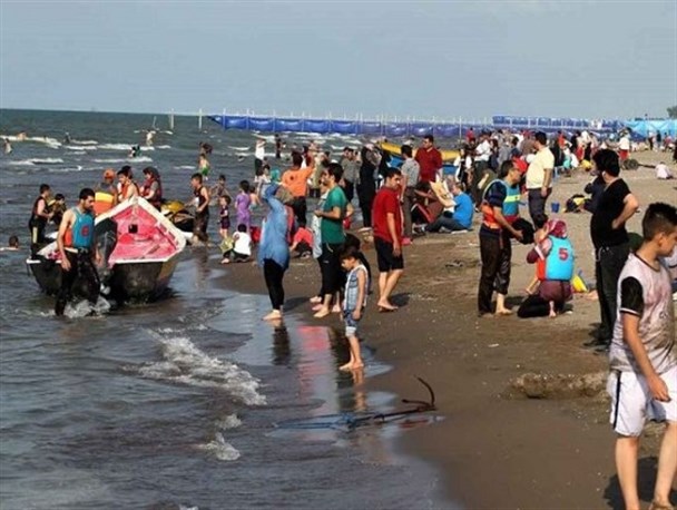 جولان هنجارشکنی در سواحل و اماکن توریستی/ وضعیت سواحل مازندران نگران کننده است