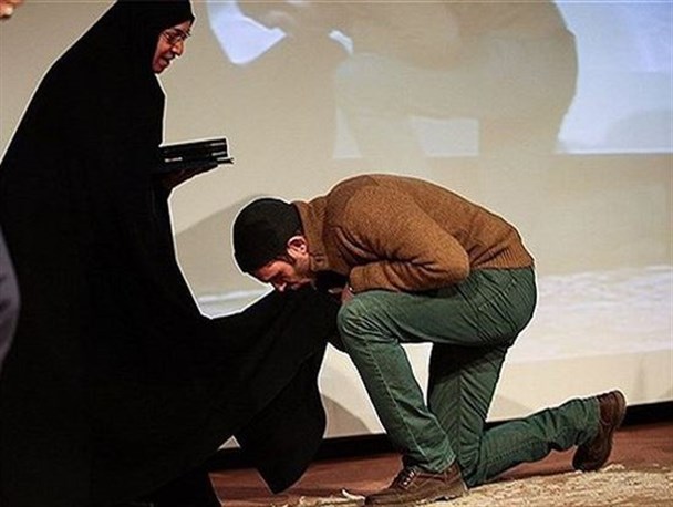 بدهکاری بزرگ سینما و تلویزیون به زنان قهرمان/ زمان تصفیه حساب نرسیده است؟!