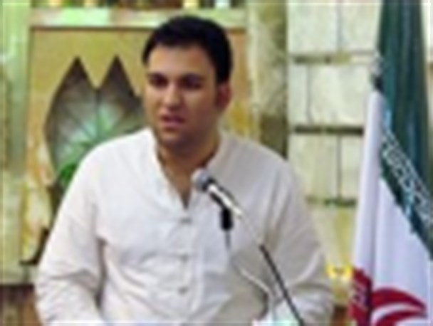 گفتگو با جوان ترین رئیس انجمن های ادبی کشور/همایش ادبی کشوری در روز حافظ در محلات