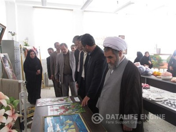 نمایشگاهی پر از ذوق و هنر در مرکز فنی و حرفه ای خواهران آشتیان/ تصاویر