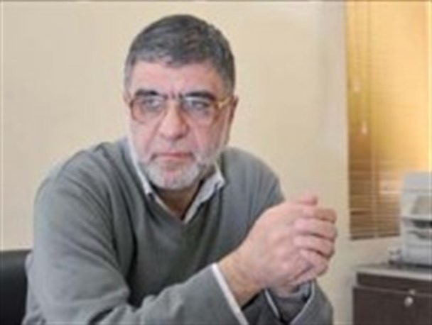 رئیس‌جمهور مراقب برخی اطرافیان نااهل باشد/ خودشیفتگی رؤسای جمهور سابق مانع پیشرفت کشور شد