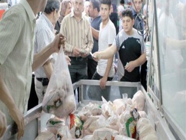​قیمت مرغ در زاهدان پرکشید/ ردپای مافیا در آشفته بازار مرغ