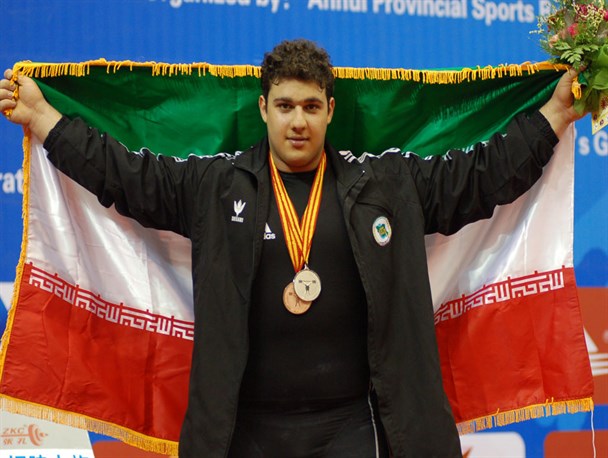 وقتی ناجوانمردانه حق «بهادر» را خوردند!/ چه کسی پاسخگوی آینده قهرمان ملی است؟