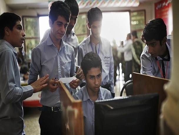 اعتراض به هدایت تحصیلی هم‌چنان ادامه دارد/ انتخاب رشته یا انتصاب آن؟