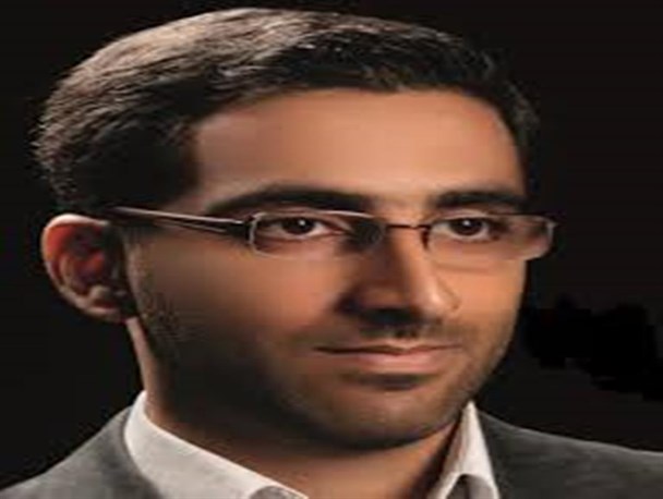 اندر حکایت فعالین اجتماعی/ فرو ریختن حریم ها و شیشه ای شدن جامعه در فضای مجازی