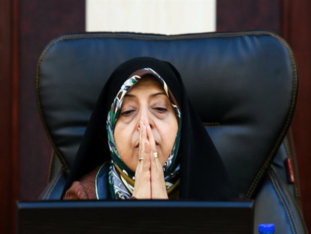 زمین ماندن وعده های ابتکاری دولت در سفر به استان مرکزی/مدیران استانی برنامه ای برای مهار ریزگردها ندارند