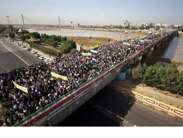 تقدیر از خوزستانی‌ها به دلیل حضور پرشور در راهپیمایی‌های انقلاب اسلامی