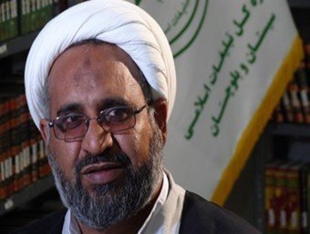 حضور کاروان "زیر سایه خورشید" در زاهدان/ برپایی جشن میلاد امام رضا(ع) در جوار شهداء