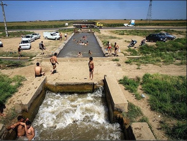 هشدار به ممنوعیت شنا در کانال ها و تاسیسات آبی پارس آباد مغان