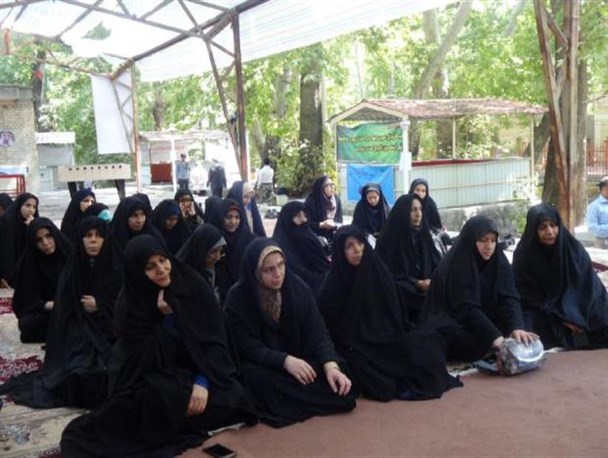 اردوی فرهنگی-تفریحی بانوان فرهنگی لرستان در آبشار بیشه برگزار شد +تصاویر