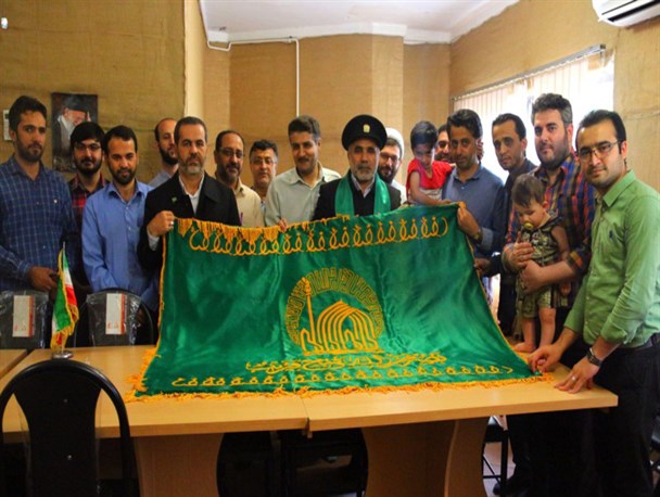گزارش تصویری/ حضور خادمین حرم رضوی در دفتر گلستان ما
