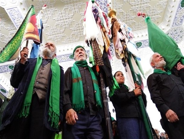 آیین‌هایی که رنگ و بوی عشق و ارادت به سیدالشهدا دارد/ از علم‌بندی تا بیل زنی و نخل گردانی