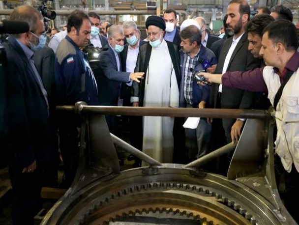 رفع موانع تولید صنایع بزرگ رهاورد سفر رئیس جمهور به استان مرکزی بود