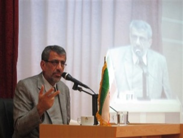کار آموزش وپرورش تصوفیه فرهنگ است